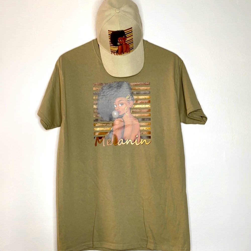 Matching Set Cap & Graphic T-shirt Sz M